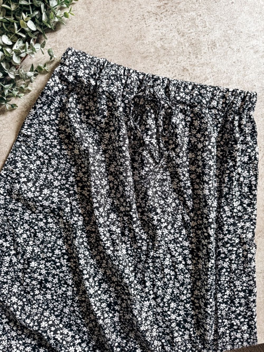 Black Floral Tiered Midi Skirt Size M